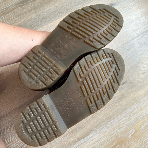 Vintage 1460 Dr. Martens Original Boot Made in England 8 Eye Cherry Red UK 4.5 - Picture 15 of 16